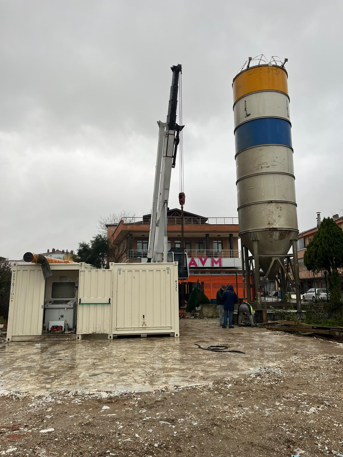 Rüzgar Türbini ve Altyapı Kaldırma İşlemi